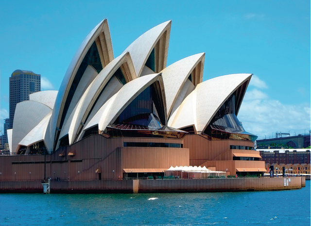 世界十大著名的哥特式建筑是什么，最负盛名的哥特式建筑（全球十大建筑风格）