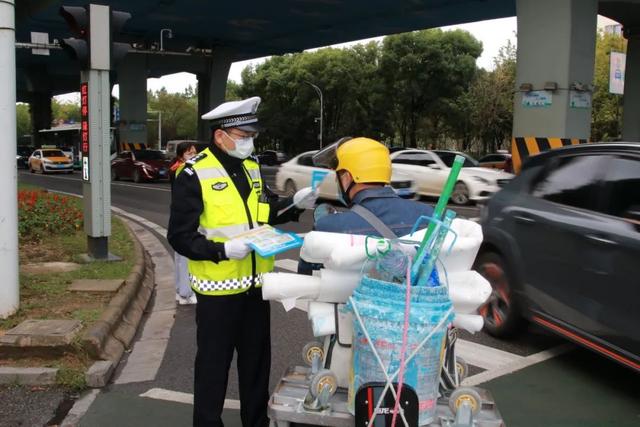 2020别去武汉2025别去上海，2025年上海预言（早安武汉︱事关市民出行）