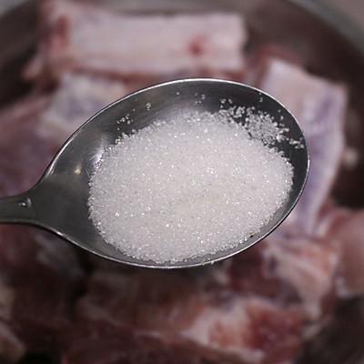最简单的家常炒排骨，干炒排骨最简单做法大全（无油无盐低卡排骨）