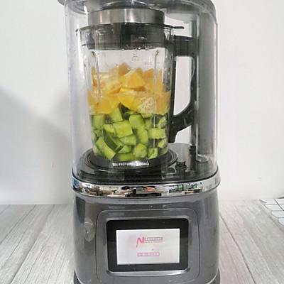 破壁机打果汁加冷水还是开水，破壁机榨果汁要加水吗（这道小黄瓜汁#破壁机食谱）