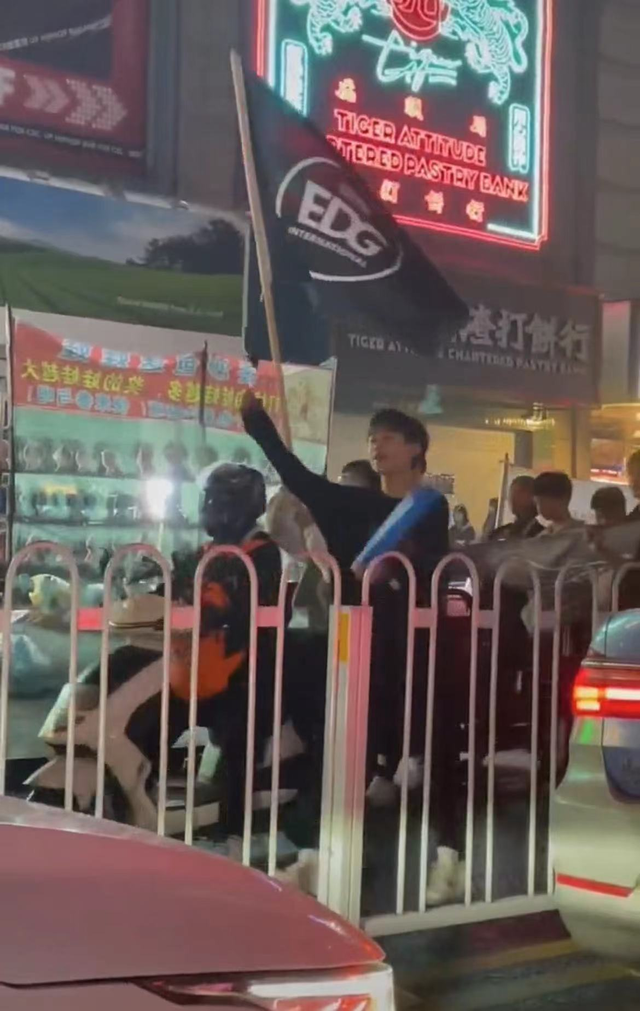 edg夺冠是几号几点，edg夺冠是几月几号（EDG夺冠点燃立冬的凌晨）