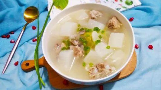 冬天吃什么好，冬天吃什么好吃的菜（立冬后：吃好三样）