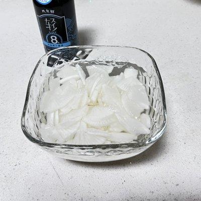 酸萝卜条怎么做，酸萝卜条制作方法（吃了酸辣萝卜忘不掉）