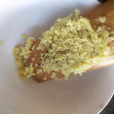 姜汁藕片的做法姜汁藕片怎么做，如何做姜汁藕片（香到流口水的脆爽的姜汁莲藕）