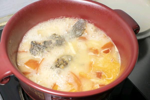 木瓜炖汤的做法，木瓜煲汤食谱大全（百吃不厌的天然超营养的广东靓汤）