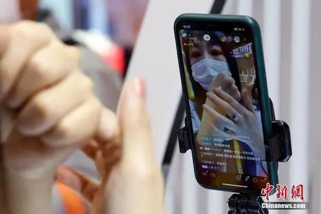 购物网站哪个，买东西在哪个软件上买比较好（昨晚不少人晒起红包）