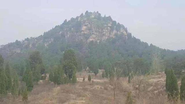 泰山传说故事作文，爬泰山的故事作文（青未了，小泰山的传说）