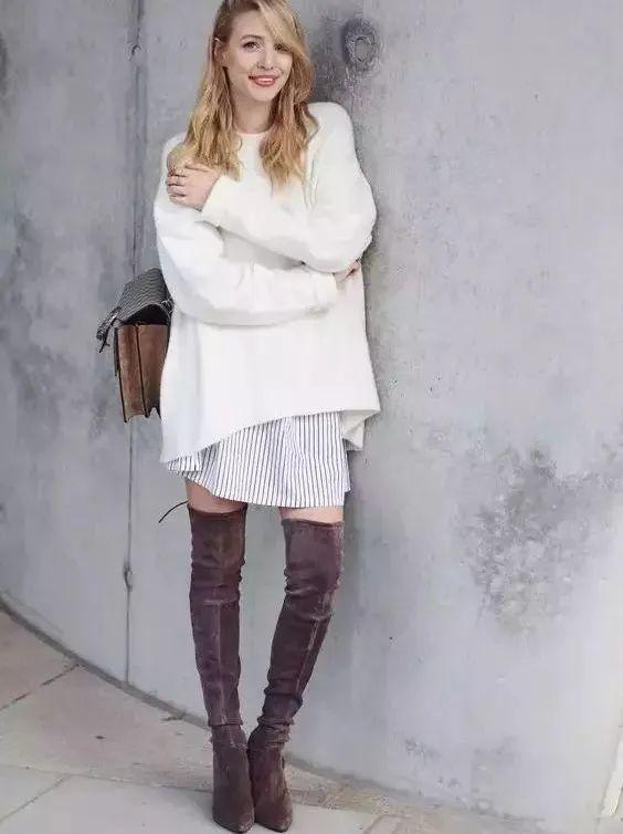 毛衣怎么搭配，条纹毛衣怎么搭配（也太适合织女们了吧）