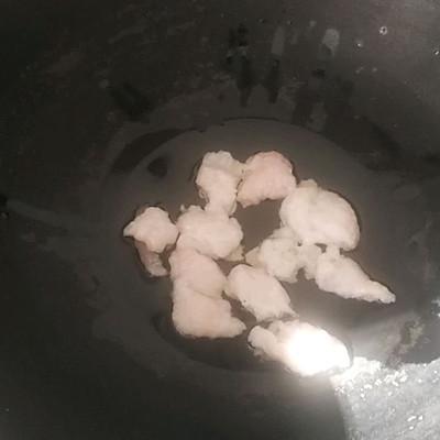 肉炒什么菜好吃，烧肉配什么菜来炒显得好吃又好看（学会蒜薹炒肉片～家常下饭菜）