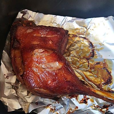 鸭腿的家常简单做法，鸭腿怎么做好吃又简单（超下饭的香酥鸭腿，一学就会）