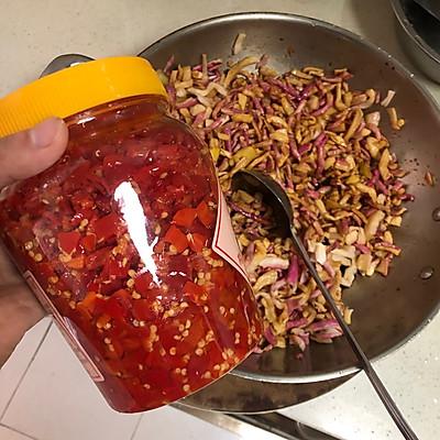 萝卜干怎么做，萝卜干怎么腌制又脆又好吃（脆爽萝卜干<零失败>准没错）