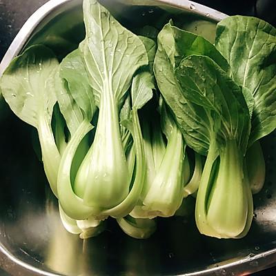 酸菜炒肉泥制作方法，酸菜炒肉泥的做法（最让孩子停不下筷子的竟然是肉末炒酸菜）