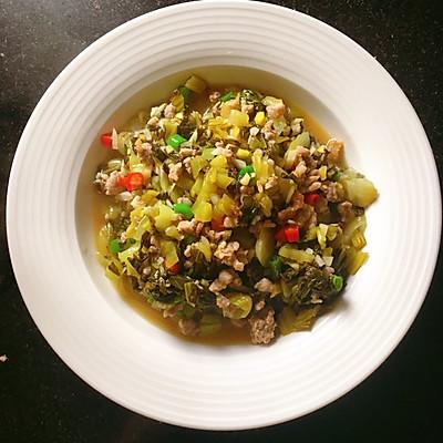 酸菜炒肉泥制作方法，酸菜炒肉泥的做法（最让孩子停不下筷子的竟然是肉末炒酸菜）