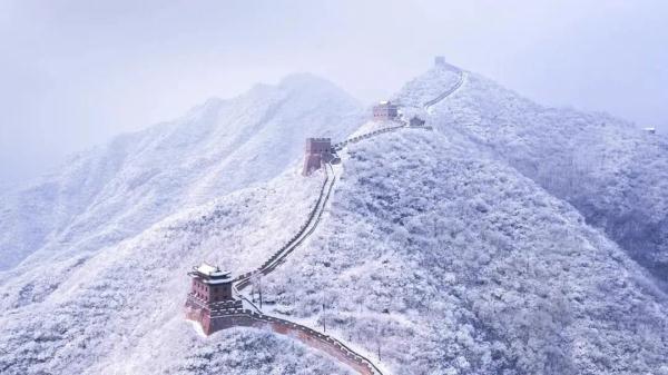 自拍风景照。居一.，如何自拍风景照（“90后”小伙拍出长城绝美四季图片）