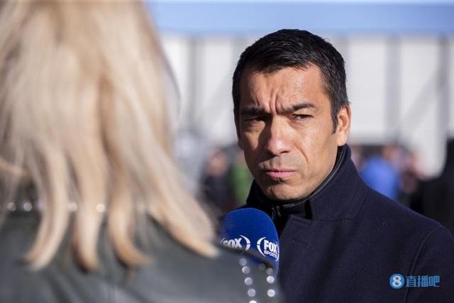 fm2019世界级左边锋，左脚前锋放哪边（那个名字很难念的左边锋很强）