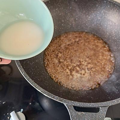 红烧扣肉的做法，扣肉的正宗做法梅菜扣肉（红烧猪肘）