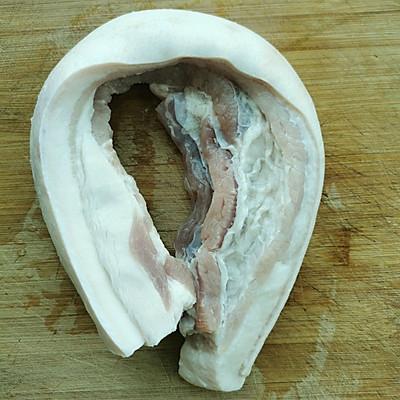 夹肉饼里面的肉怎样做才好吃，夹肉饼里面的肉怎么做（肉夹馍里的肉的秘籍分享）