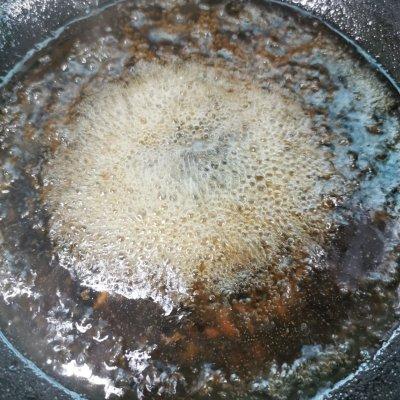 夹肉饼里面的肉怎样做才好吃，夹肉饼里面的肉怎么做（肉夹馍里的肉的秘籍分享）