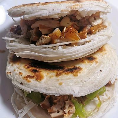 夹肉饼里面的肉怎样做才好吃，夹肉饼里面的肉怎么做（肉夹馍里的肉的秘籍分享）