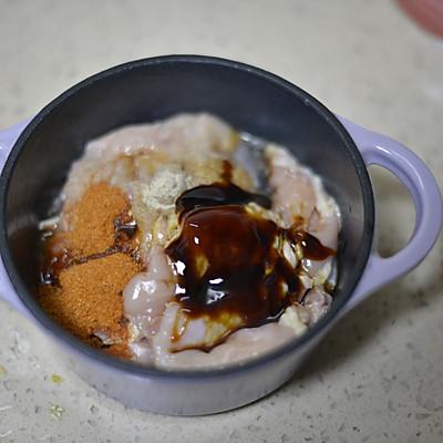 空气炸锅鸡胸肉，空气炸锅做鸡胸肉最简单做法（最适合冬天吃的零油脂无负担的香酥炸鸡排）