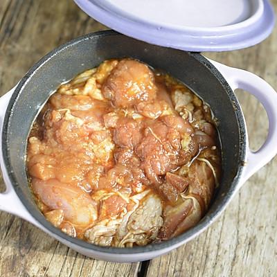 空气炸锅鸡胸肉，空气炸锅做鸡胸肉最简单做法（最适合冬天吃的零油脂无负担的香酥炸鸡排）