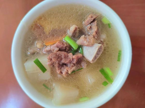 清炖羊排萝卜汤，清炖羊肉炖萝卜的做法（你一定喜欢的萝卜清炖羊肉羊排）
