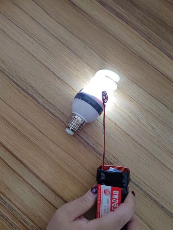 门锁怎么拆，门锁拆卸图解教程（Qing调查丨“小黑盒”秒开智能门锁）