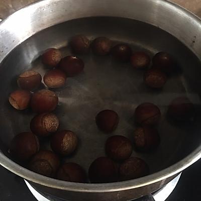 烤栗子的做法，微波烤栗子的做法（最详细的糖烤栗子的做法）