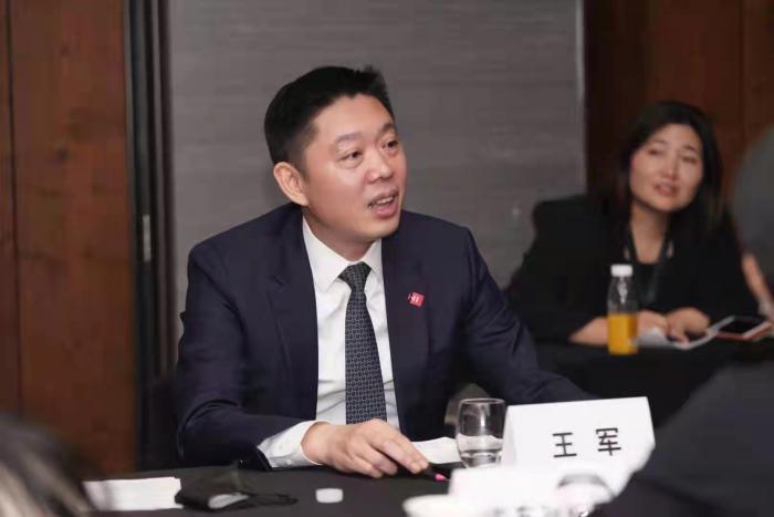 华为HI（华为王军详解HI模式：车企真正的“灵魂”还是造车与卖车）