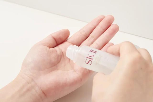 sk2一套下来大概多少钱，一整套sk2多少钱（sk2一套护肤品多少钱）