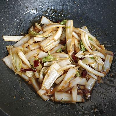 辣炒白菜的做法，炒辣白菜（#我心中的冬日限定#辣炒白菜条）