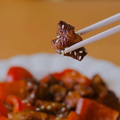 家常红烧小鸡腿，红烧小鸡腿的家常做法（懒人必备这道红烧鸡腿肉）