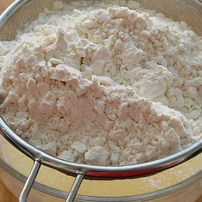 樱桃酱的做法（#健康甜蜜烘焙料理#樱桃果酱司康）