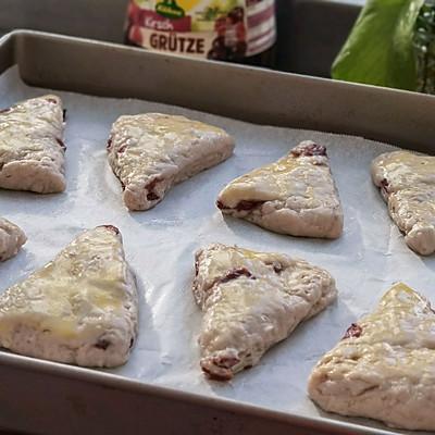 樱桃酱的做法（#健康甜蜜烘焙料理#樱桃果酱司康）