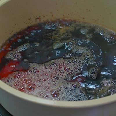 自制奶茶的做法，奶茶怎么制作（#我心中的冬日限定#焦糖奶茶）