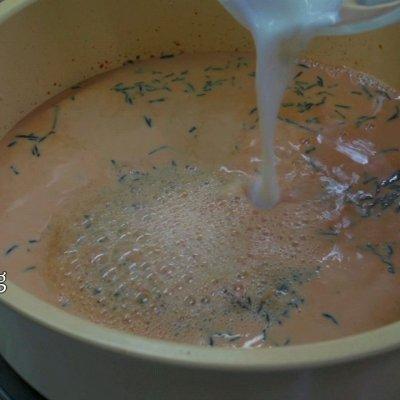 自制奶茶的做法，奶茶怎么制作（#我心中的冬日限定#焦糖奶茶）