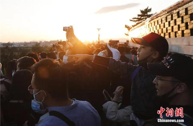 王旭东个人资料，万家灯火王旭东（故宫如何打造东西文明互鉴的中华文化会客厅）