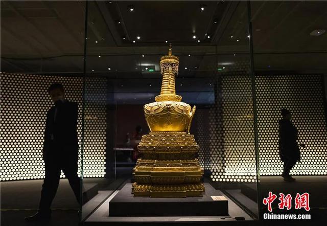 王旭东个人资料，万家灯火王旭东（故宫如何打造东西文明互鉴的中华文化会客厅）