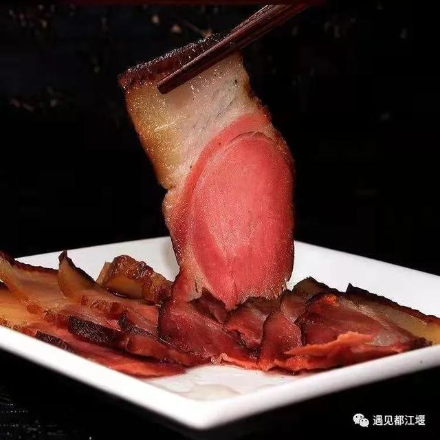 腊肉的做法，怎么少得了那一口咸香美味的老腊肉（腊肉的吃法大全家常菜视频）