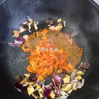 泡菜炒饭的做法，韩国泡菜炒饭的做法（韩式泡菜炒饭你这么做）