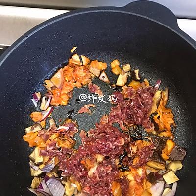 泡菜炒饭的做法，韩国泡菜炒饭的做法（韩式泡菜炒饭你这么做）
