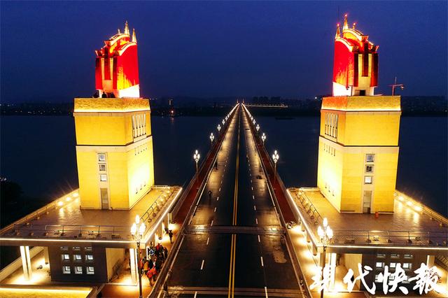 世界完全对称日，强迫症的福音（“20211202”是完全对称日）