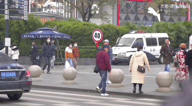 走成华大道到二仙桥是什么梗，走成华大道去二仙桥是什么梗（停播三年的《谭谈交通》更新啦）