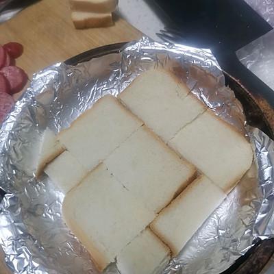 空气炸锅烤披萨需要几分钟，速冻披萨放空气炸锅要几分钟（因为这道家常披萨）