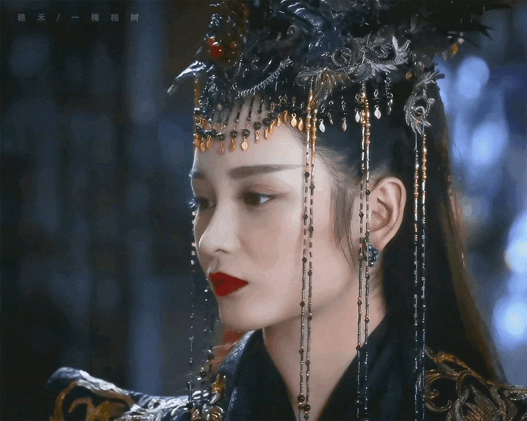 花痴心扮演者，幸福》中的花痴心是谁扮演的（还记得《香蜜沉沉烬如霜》中的穗禾吗）