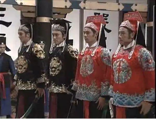 二字情侣网名，最火二字情侣网名（古诗词里最常见的一对昵称和CP）