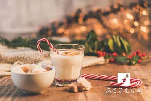 香蕉不能和什么一起吃，香蕉不能和什么一起吃/同吃 食物相克大全（不能和牛奶一起吃的5种东西）