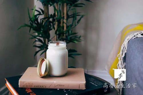 香蕉不能和什么一起吃，香蕉不能和什么一起吃/同吃 食物相克大全（不能和牛奶一起吃的5种东西）