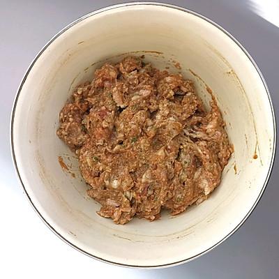 驴肉饺子馅怎么调，驴肉馅饺子的做法（妈妈最拿手的不会翻车猪肉韭菜馅水饺）