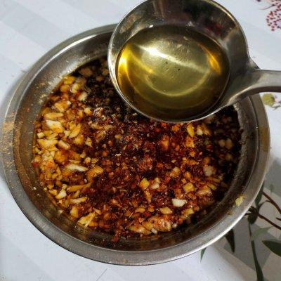 美食——麻辣条的做法，麻辣条做法大全集（这道麻辣萝卜干太销魂）